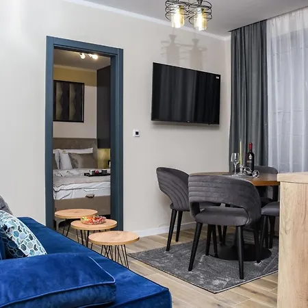 Skylux Montana Apartment *