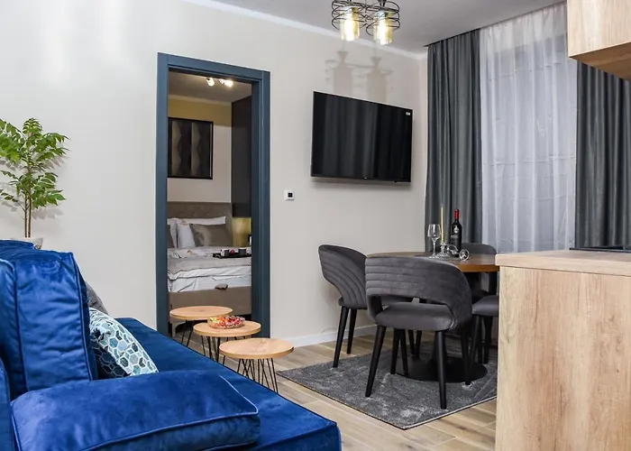 Skylux Montana 公寓 *