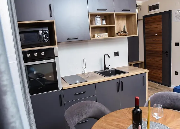 Skylux Montana 公寓